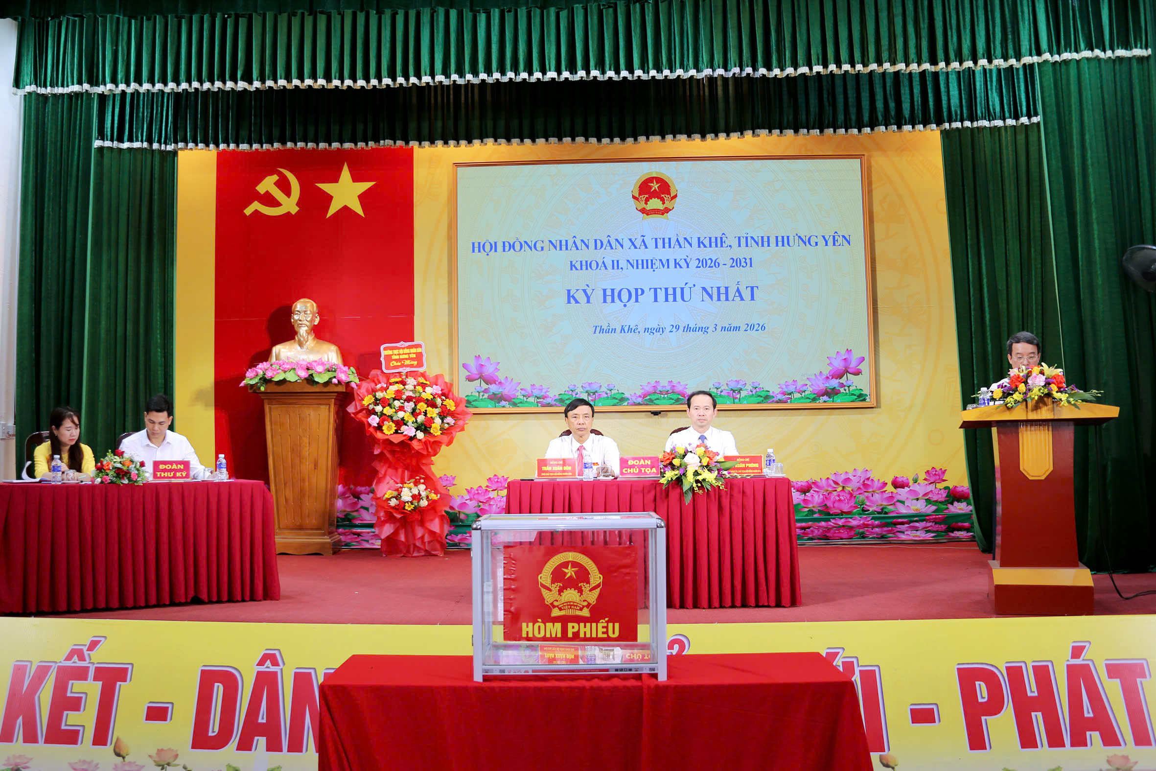 HĐND xã Thần Khê khóa II tổ chức kỳ họp thứ nhất