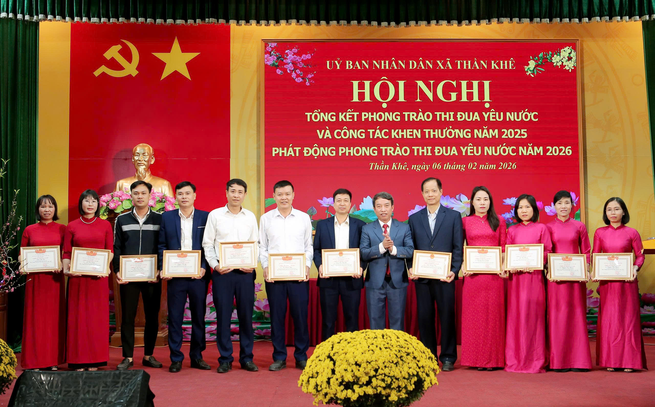 Thần Khê tổ chức hội nghị tổng kết phong trào thi đua yêu nước và công tác khen thưởng năm 2025; phát động phong trào thi đua yêu nước năm 2026.