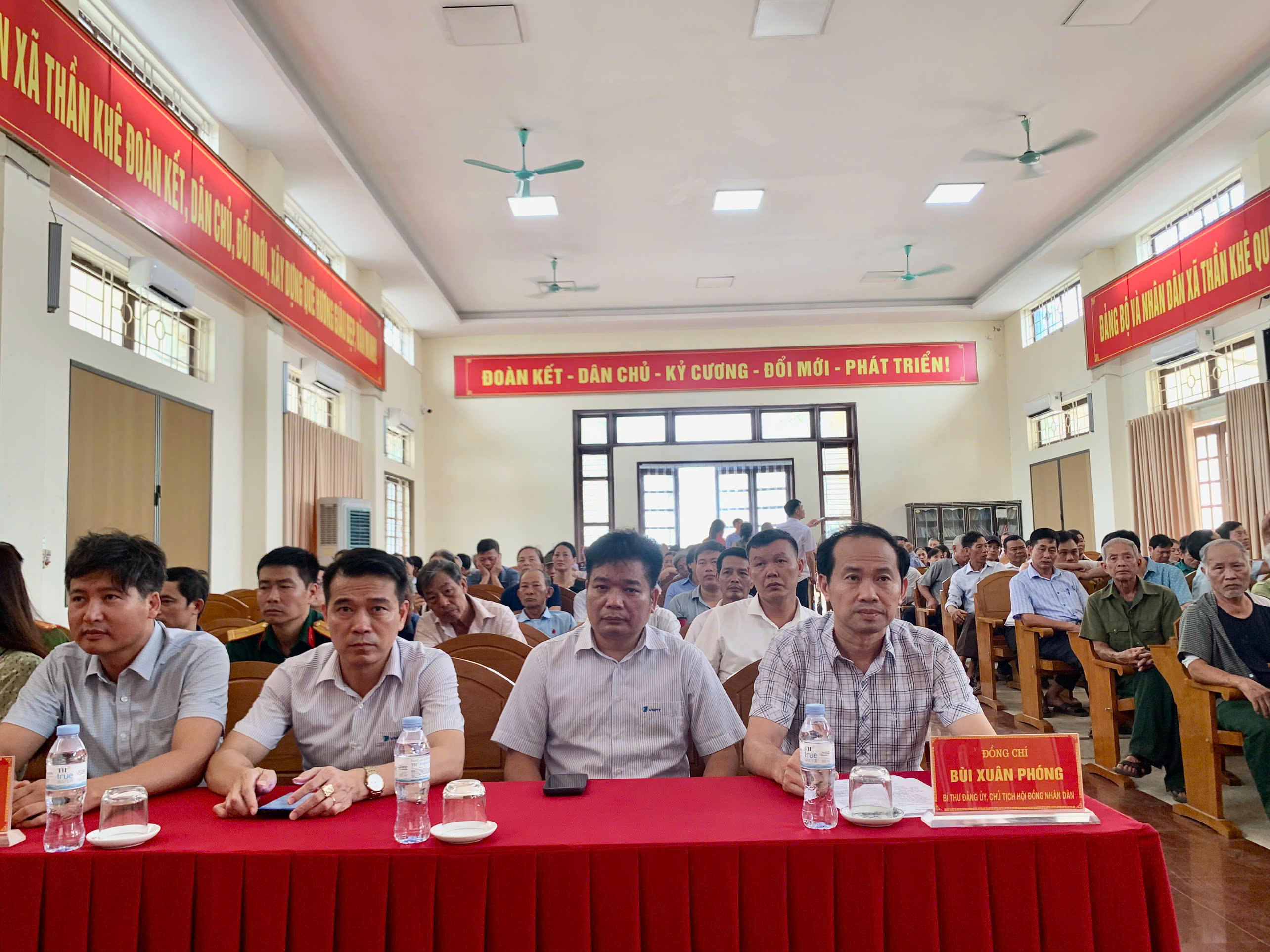 Ủy ban nhân dân xã Thần Khê tổ chức  hội nghị tập huấn một số nội dung về công tác chuyển đổi số năm 2026