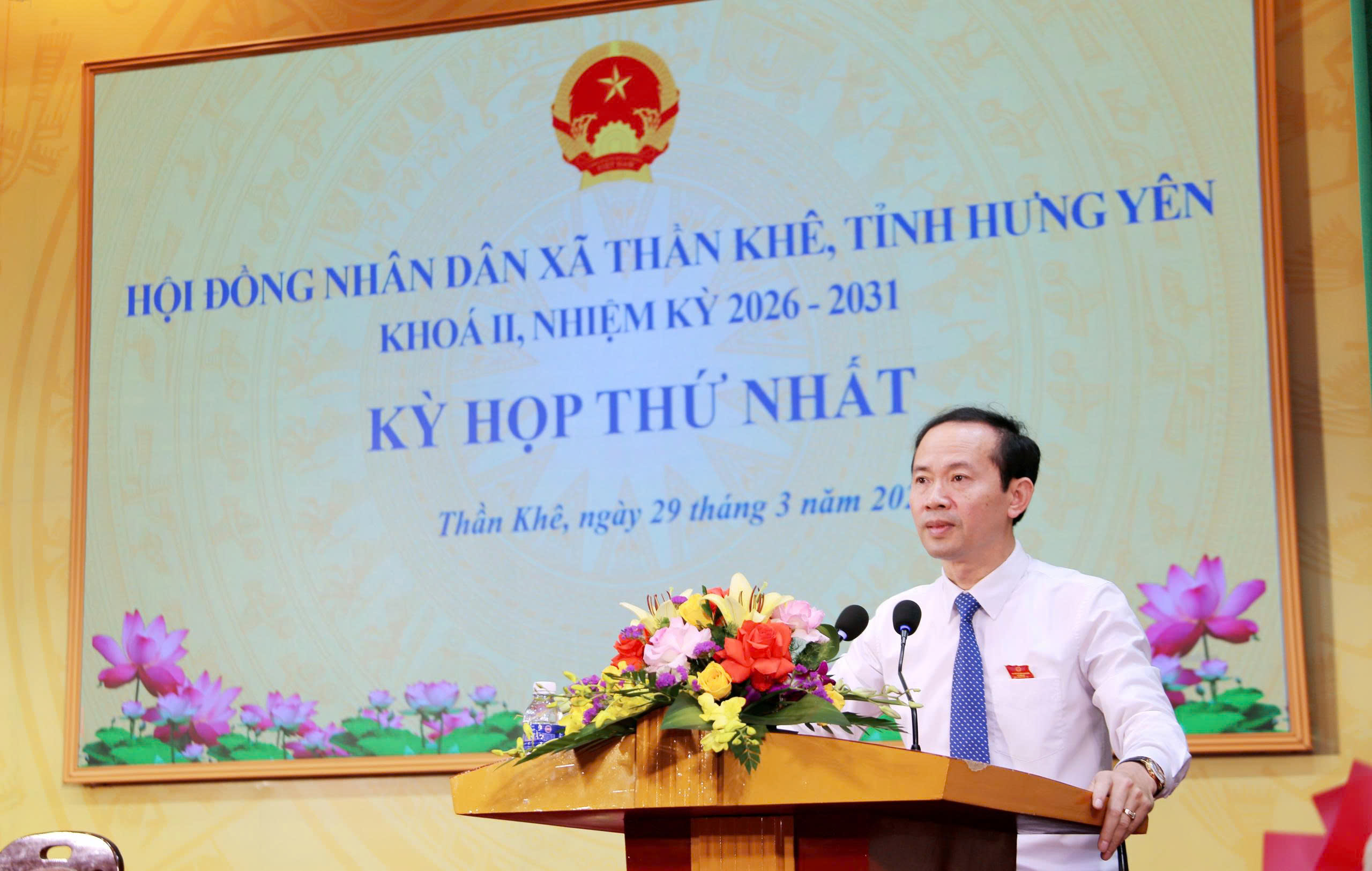 Đ/c Bùi Xuân Phóng – Bí thư Đảng ủy, Chủ tịch HĐND xã phát biểu chỉ đạo tại kỳ họp
