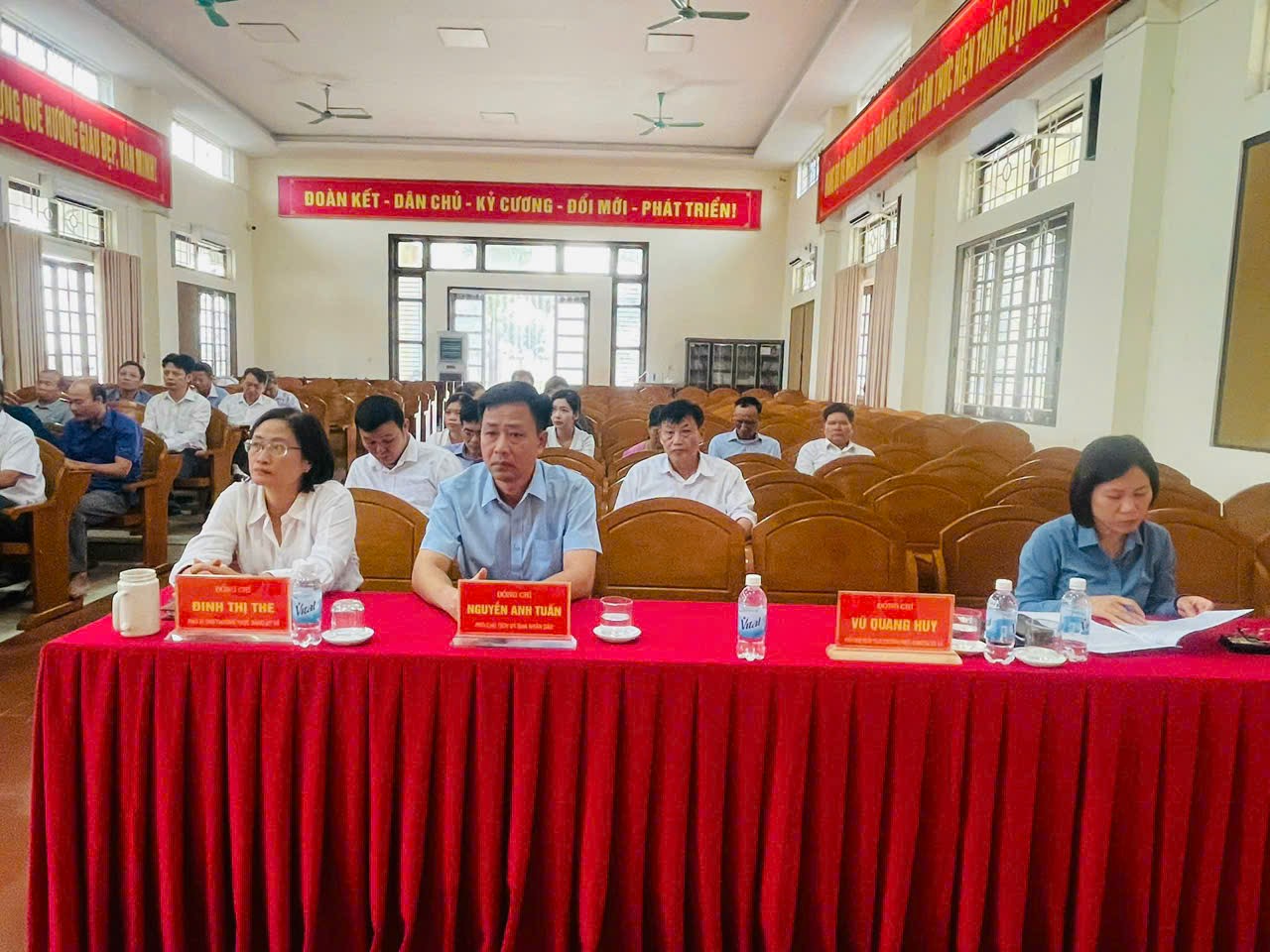 ỦY BAN MTTQ VIỆT NAM XÃ THẦN KHÊ TỔ CHỨC HỘI NGHỊ SƠ KẾT CÔNG TÁC MẶT TRẬN 9 THÁNG ĐẦU NĂM 2026, TRIỂN KHAI NHIỆM VỤ TRỌNG TÂM 3 THÁNG CUỐI NĂM 2026
