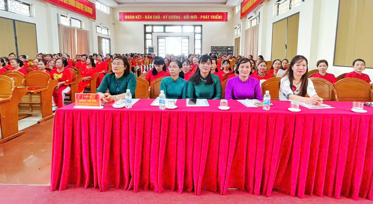 HỘI LIÊN HIỆP PHỤ NỮ XÃ THẦN KHÊ KỶ NIỆM 96 NĂM NGÀY THÀNH LẬP HỘI LHPN VIỆT NAM VÀ NGÀY PHỤ NỮ VIỆT NAM 20/10